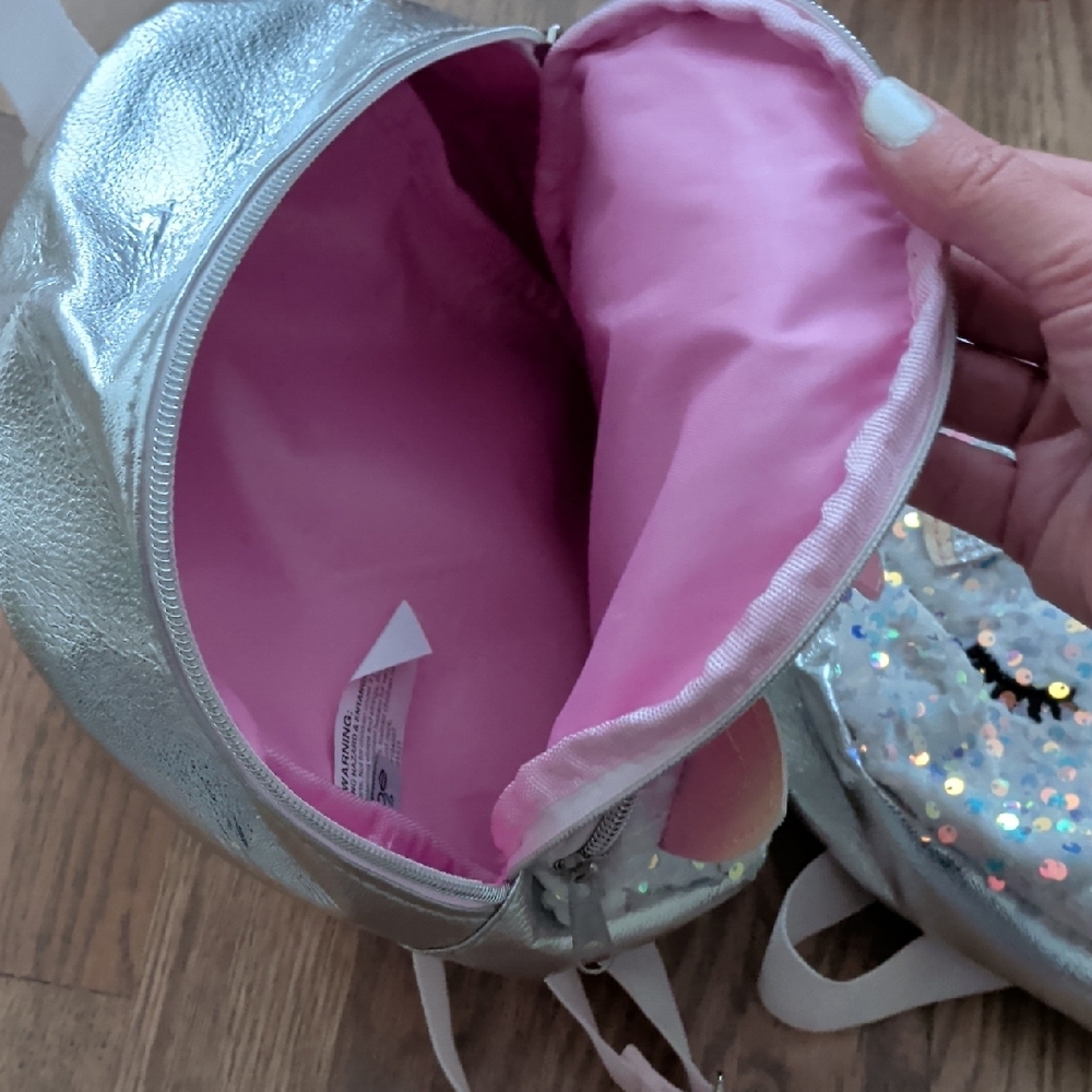 (2) Sparkly Unicorn Backpacks - Picture 5 of 7